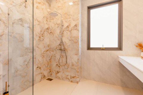 Villa in Surat Thani, Thailand 4 bedrooms № 176795 - photo 10