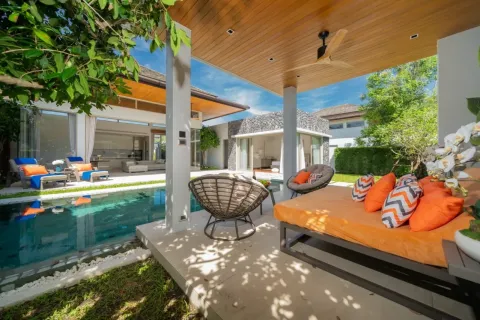 Villa in Phuket, Thailand 4 bedrooms № 161561 - photo 4