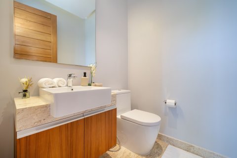 Villa in Phuket, Thailand 4 bedrooms № 161559 - photo 24