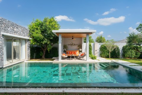 Villa in Phuket, Thailand 4 bedrooms № 161559 - photo 8