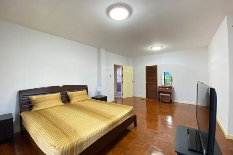 Дом в Чиангмае, Таиланд с 3 спальнями  № 75086 - фото 21