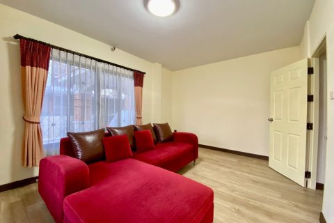 Дом в Чиангмае, Таиланд с 3 спальнями  № 75086 - фото 16