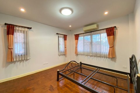 Дом в Чиангмае, Таиланд с 3 спальнями  № 75086 - фото 26