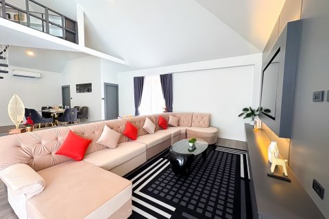 Дом в Чонбури, Таиланд с 3 спальнями  № 133608 - фото 4