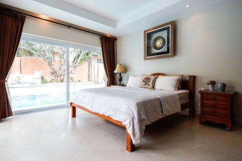 Дом в Паттайе, Таиланд с 4 спальнями  № 9099 - фото 18