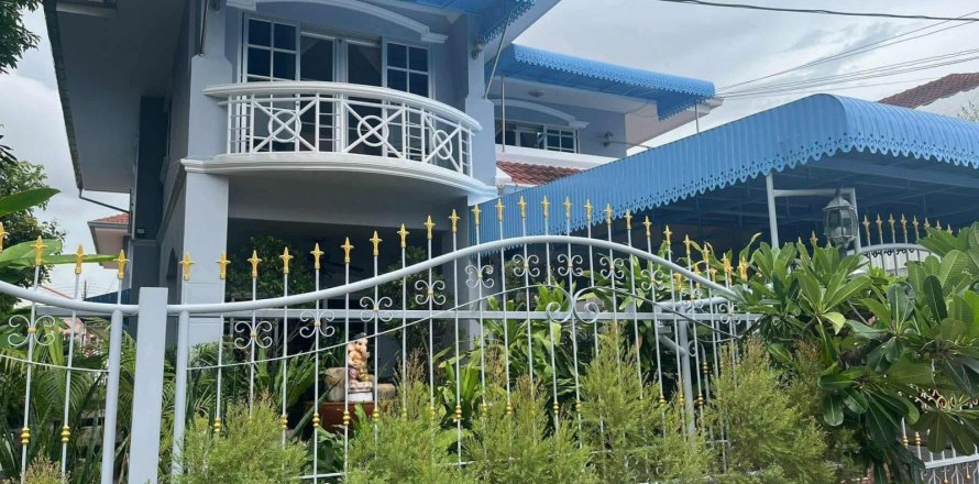 Дом в Паттайе, Таиланд с 3 спальнями  № 133609