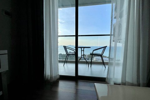 Condo in Pattaya, Thailand, 1 bedroom  № 133606 - photo 4