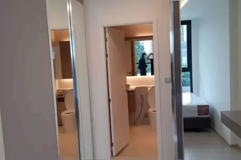 Студия в кондо в Клонг Тоэй, Бангкок, Таиланд № 139862 - фото 9