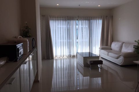 Studio in the Condo in Khlong Toei, Bangkok, Thailand  № 149190 - photo 7