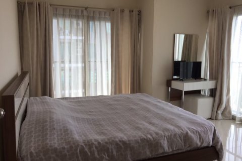 Studio in the Condo in Khlong Toei, Bangkok, Thailand  № 149190 - photo 8