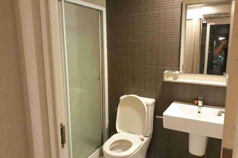 Condo à Thonburi, Bangkok, Thaïlande, 1 chambre № 208700 - photo 7