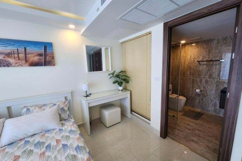 Студия в кондо в Паттайе, Таиланд № 156457 - фото 4