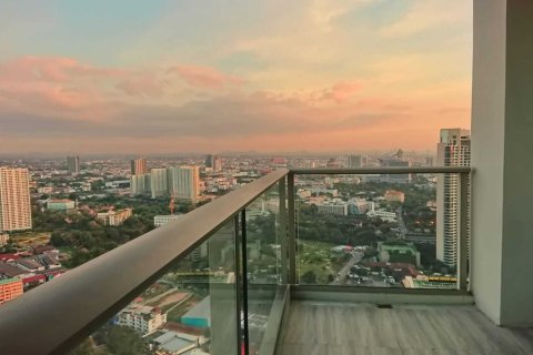 Studio dans le Condo à Pattaya, Thaïlande  № 156458