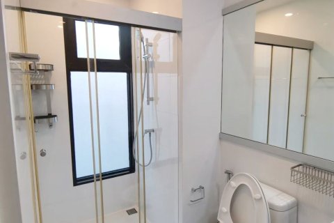 Кондоминиум с 3 спальнями в Нонтхабури, Таиланд № 156455 - фото 5