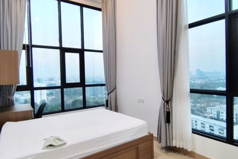 Кондоминиум с 3 спальнями в Нонтхабури, Таиланд № 156455 - фото 4