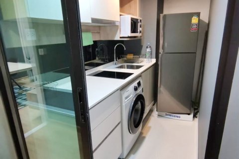 Кондоминиум с 3 спальнями в Нонтхабури, Таиланд № 156455 - фото 17