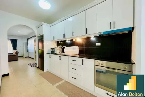 Condominio de 2 dormitorios en Pattaya, Tailandia № 210699 - foto 9