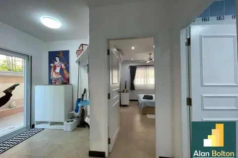 Condominio de 2 dormitorios en Pattaya, Tailandia № 210699 - foto 10
