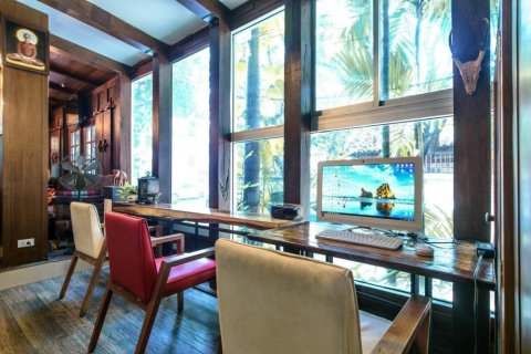 Commercial property in Bangkok, Thailand № 180938 - photo 7