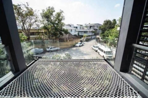 House in Bangkok, Thailand 4 bedrooms № 180935 - photo 16
