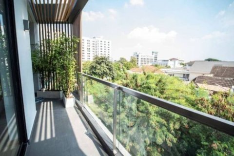 House in Bangkok, Thailand 4 bedrooms № 180935 - photo 15