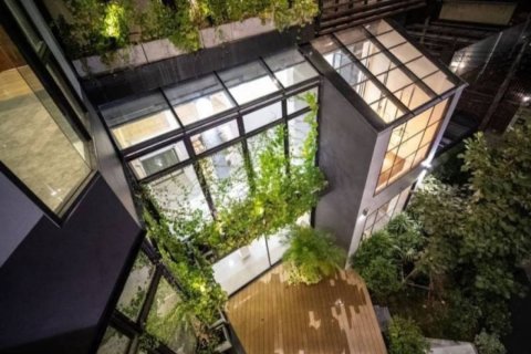 House in Bangkok, Thailand 4 bedrooms № 180935 - photo 3