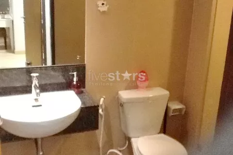 Condo à Watthana, Bangkok, Thaïlande, 2 chambres  № 146235 - photo 7