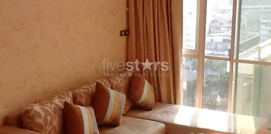 Condo à Watthana, Bangkok, Thaïlande, 2 chambres  № 146235