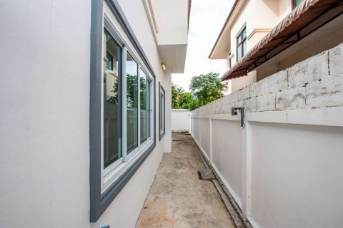 Maison à Chiang Mai, Thaïlande 4 chambres № 160037 - photo 17