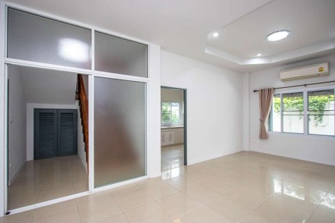 Maison à Chiang Mai, Thaïlande 4 chambres № 160037 - photo 8