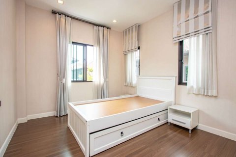 House in Chiang Mai, Thailand 3 bedrooms № 160038 - photo 12