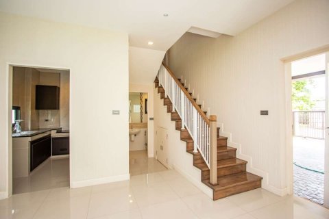 House in Chiang Mai, Thailand 3 bedrooms № 160038 - photo 3