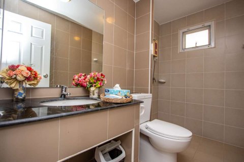 House in Chiang Mai, Thailand 4 bedrooms № 160041 - photo 8