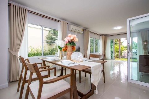 House in Chiang Mai, Thailand 4 bedrooms № 160041 - photo 11