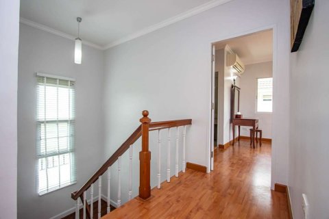 House in Chiang Mai, Thailand 4 bedrooms № 160041 - photo 14