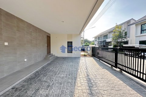 Maison à Pattaya, Thaïlande 4 chambres № 196472 - photo 6