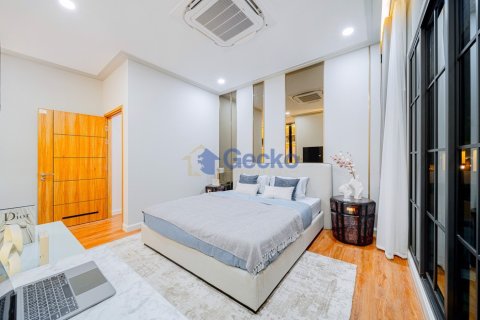 บ้านในพัทยา, ประเทศไทย 4 ห้องนอน № 196474 - รูปถ่าย 17