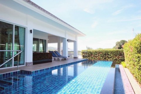 Вилла в Хуа Хине, Таиланд с 4 спальнями  № 142376 - фото 3