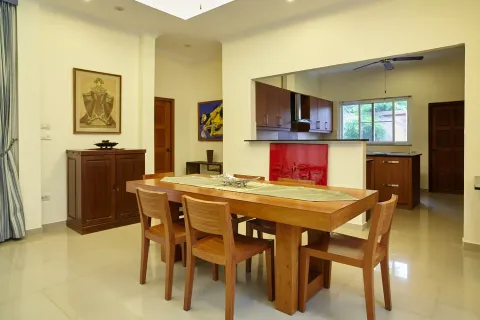 Villa in Pattaya, Thailand 5 bedrooms № 169324 - photo 21