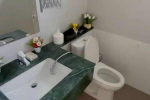 House in Phuket, Thailand 3 bedrooms № 169327 - photo 22