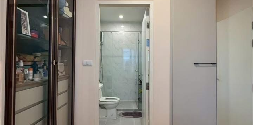 Condo in Bangkok, Thailand, 1 bedroom № 185364