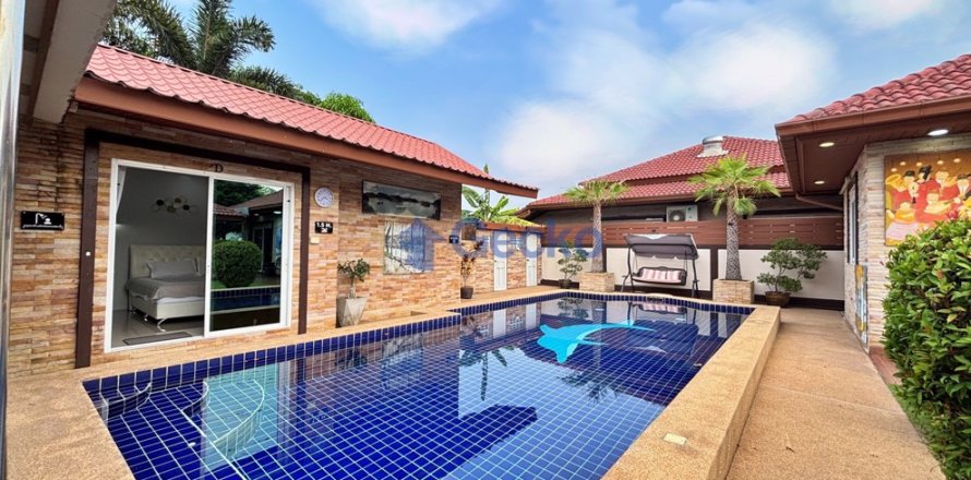 Maison à Pattaya, Thaïlande 6 chambres № 195868