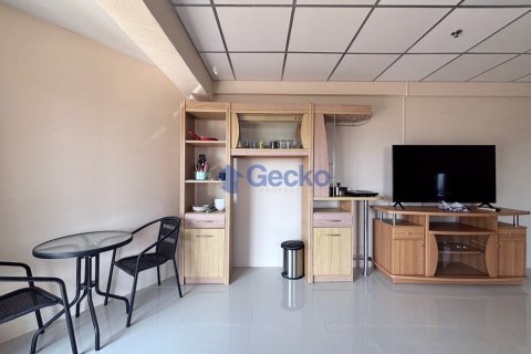 Condo in Pattaya, Thailand, 2 bedrooms  № 195866 - photo 16