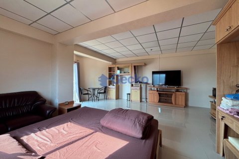Condo in Pattaya, Thailand, 2 bedrooms  № 195866 - photo 10