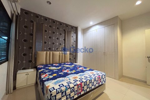 House in Pattaya, Thailand 3 bedrooms № 195865 - photo 15