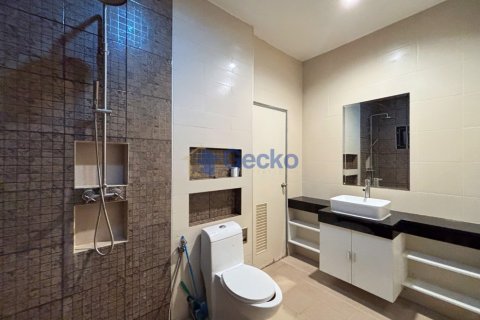 House in Pattaya, Thailand 3 bedrooms № 195865 - photo 20