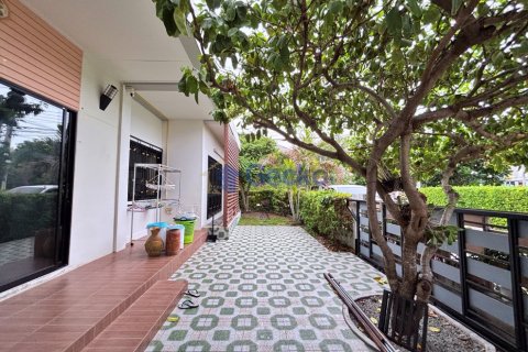 House in Pattaya, Thailand 3 bedrooms № 195865 - photo 25