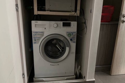 Studio dans le Condo à Pathum Wan, Bangkok, Thaïlande  № 138028 - photo 10