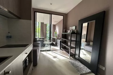 Studio dans le Condo à Pathum Wan, Bangkok, Thaïlande  № 138028 - photo 2