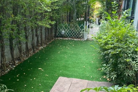 Condo in Pathum Wan, Bangkok, Thailand, 2 bedrooms  № 157096 - photo 4